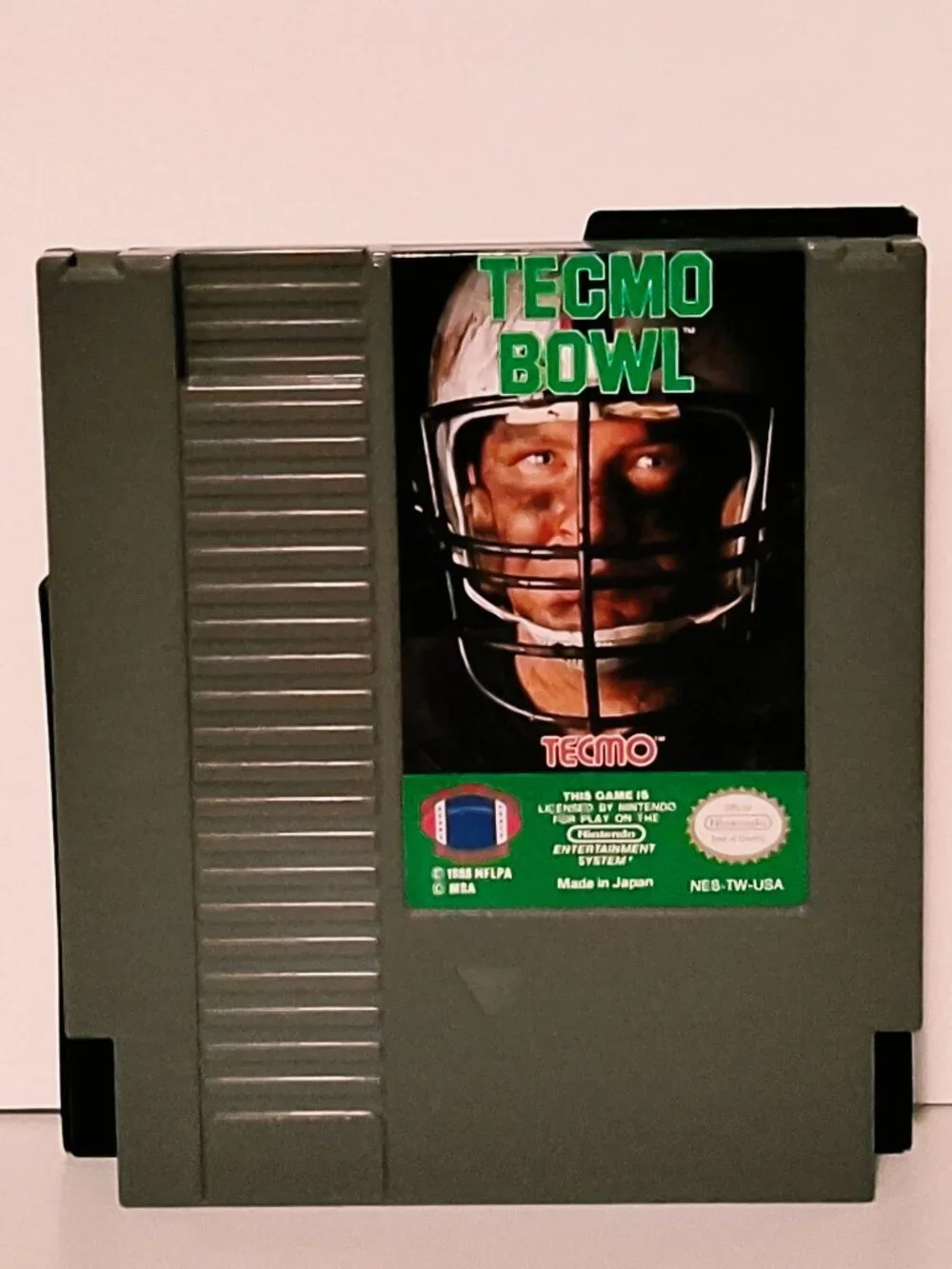 Nintendo, NES 1985 NFLPA TECMO BOWL Complete In Box